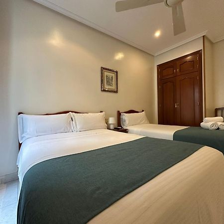 Hostal Villamanez Madrid Exterior photo